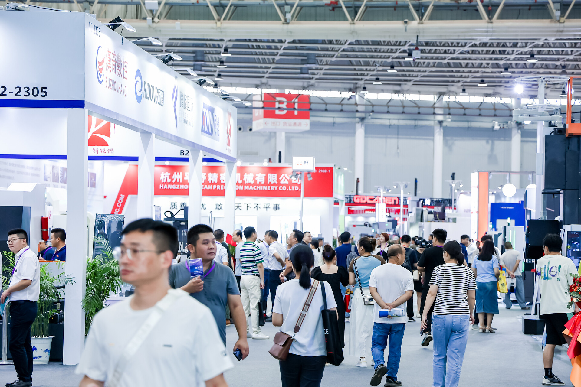 智造薈萃耀楚天，2025武漢國(guó)際工業(yè)博覽會(huì)書寫產(chǎn)業(yè)進(jìn)階新篇